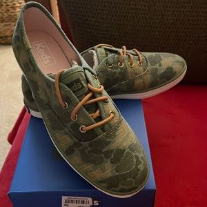 BRAND NEW, NEVER WORN, IN BOX, CAMO CANVAS “KEDS” TENNIS SHOES